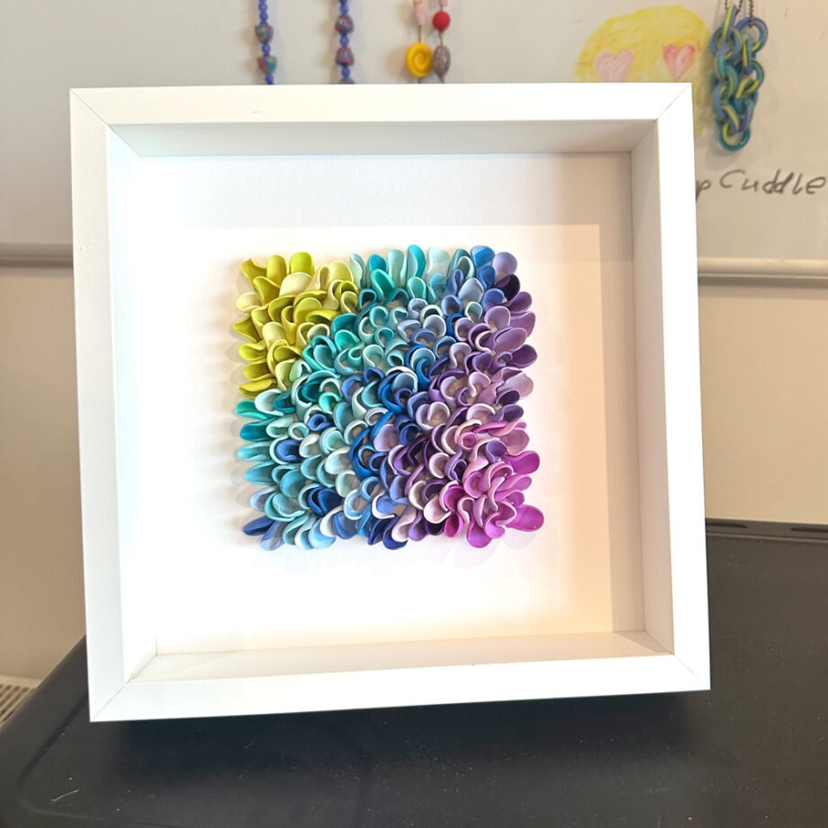 Wasabi Fish – Serie „Color Waves“ Originalkunstwerk | 25 x 25 cm